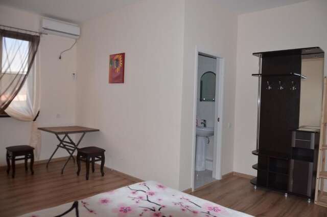Гостевой дом Mercury Guest House Сухум-40